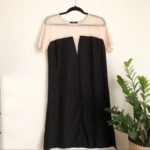 FOREVER 21 Black Shift Dress